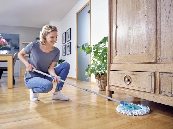 SADA Clean Twist disc mop ERGO Leifheit - Mopy na podlahu & stěrky na okna