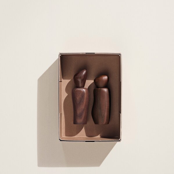 FERM LIVING Mlýnek na sůl a pepř Pebble, Dark Brown