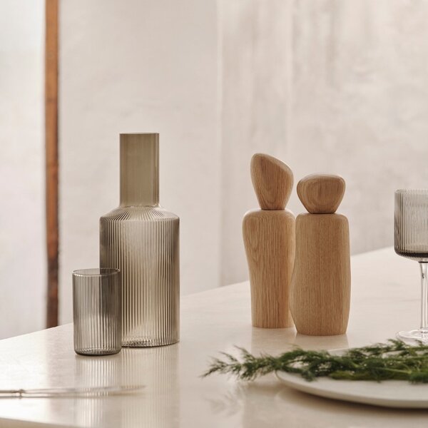 FERM LIVING Mlýnek na sůl a pepř Pebble, Dark Brown