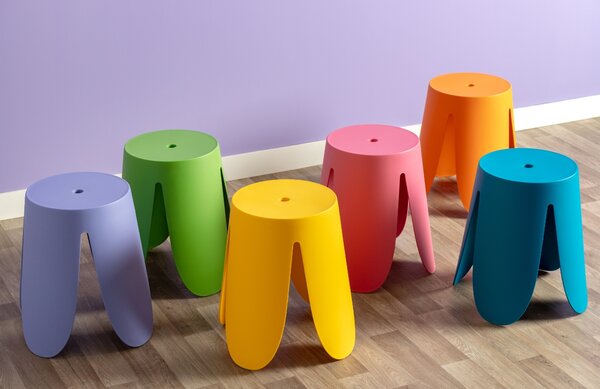 Present time Oranžová plastová stolička Ravis 45 cm
