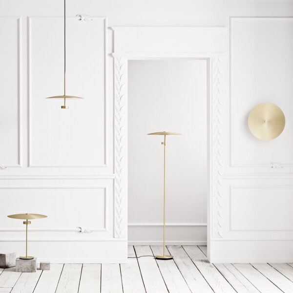 -25 % Dny MOMENTI– Bolia Černá kovová stojací LED lampa Reflection 140,5 cm