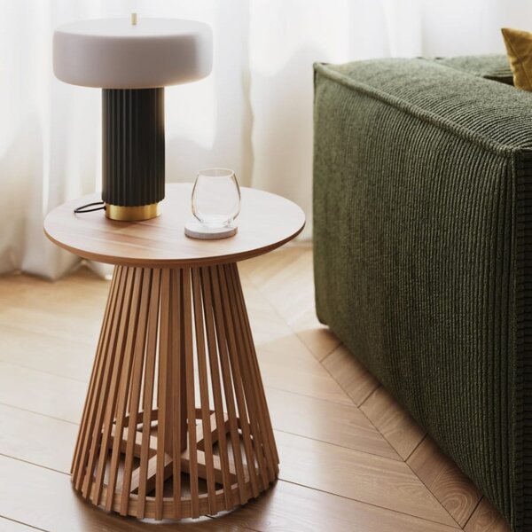 Teakový kulatý odkládací stolek Kave Home Jeanette 50 cm