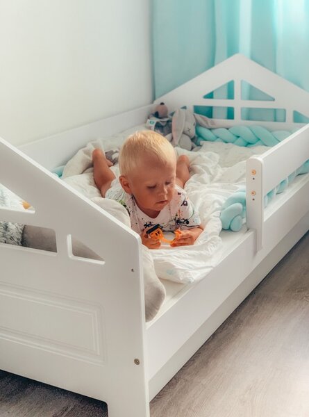 Babywoods Dětská postel Ala Velikost postele: 140x80, Barevné provedení: Bílá, Provedení postele: S šuplíkem