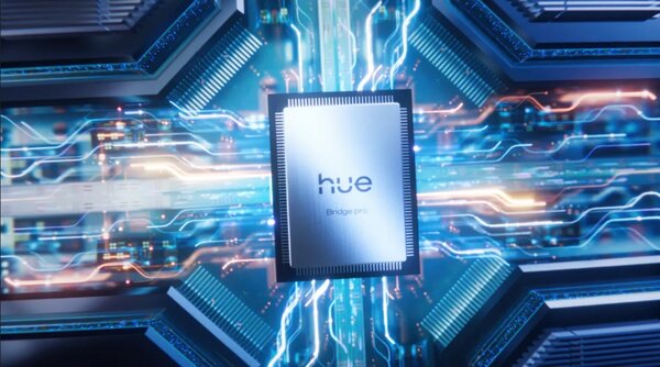 Hue Bridge Pro centrální hub Wi-Fi/Zigbee/Bluetooth/Matter, 150 světel