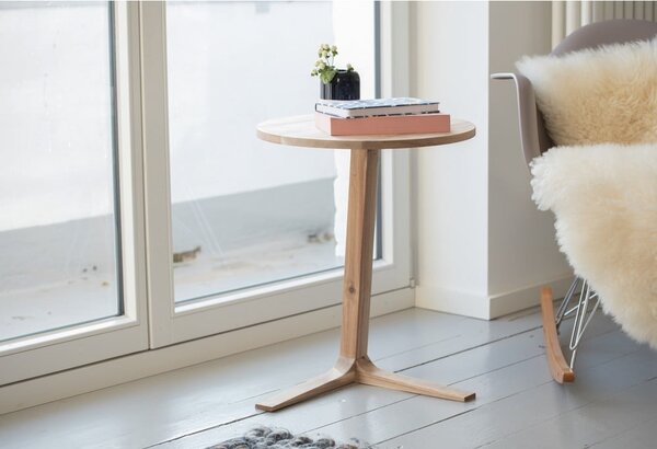 Kulatý odkládací stolek z masivu akácie ø 40 cm Acina – Wenko