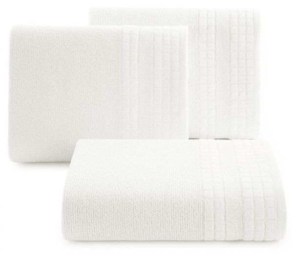 Bílý ručník CUBA se zvýrazněným károvaným okrajem 50x90 cm Rozměr: 50 x 90 cm