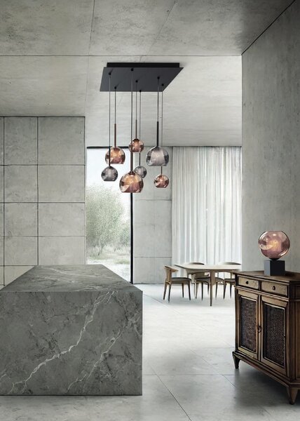 Sikrea Stolní lampa EMY, 1xE27, pr.20cm Barva skla: Jantarová, Barva montury: Černá