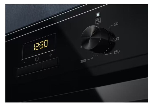 Electrolux EOF3H50BK Vestavná trouba
