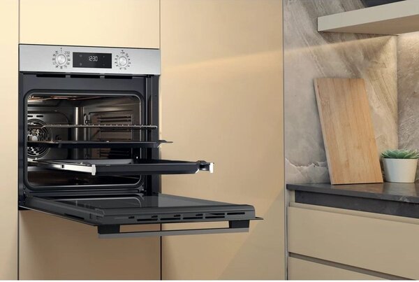 Whirlpool OMK58CU1SX Vestavná trouba