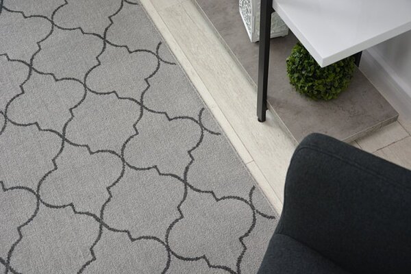 Koberec SENSE Micro 81220 stříbrný/antracit TRELLIS