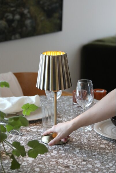 Markslöjd 109127 - LED Stm. nabíjecí stolní lampa CELIA 1xE14/2W/2000 mAh mosaz
