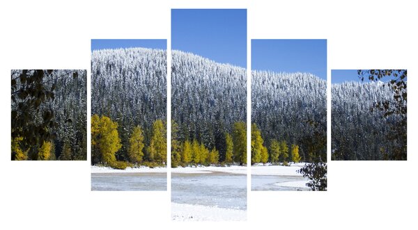 Obraz - zasněžené hory v zimě (125x70 cm)