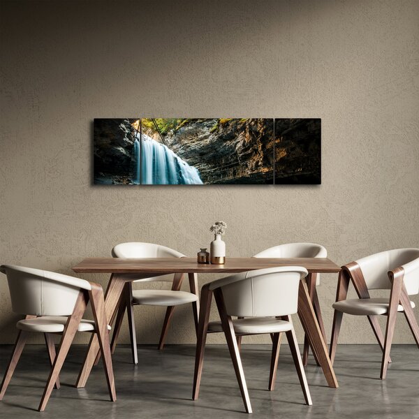 Obraz lesního vodopádu (170x50 cm)