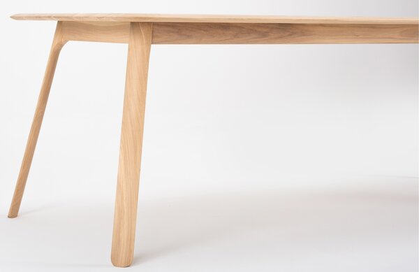 -25 % Dny MOMENTI– Gazzda Dubový jídelní stůl Teska 140 x 90 cm