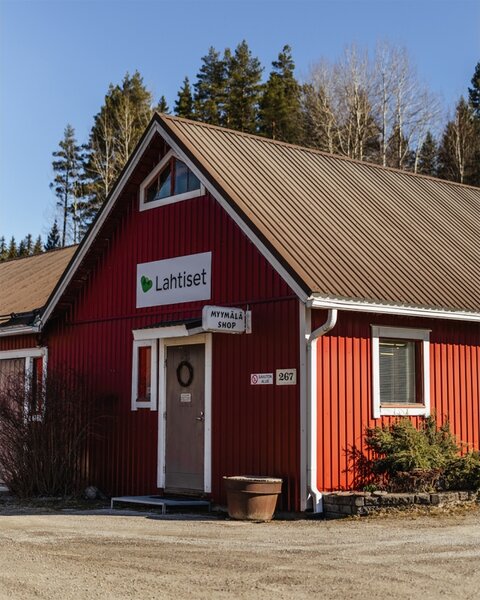 Lahtiset Klobouk do sauny z ovčí vlny Lahtiset, černý