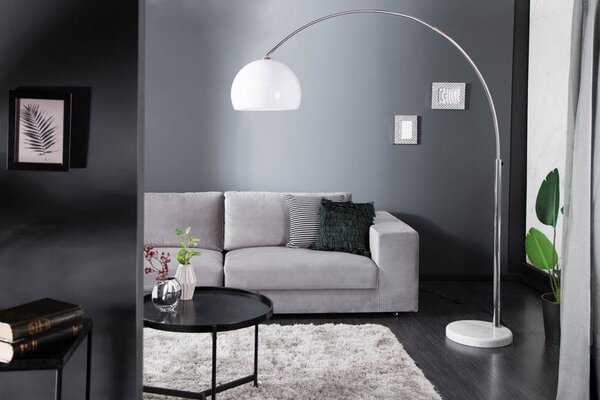 Designová polohovatelná oblouková moderní kovová stříbrná stojací lampa Big Bow s bílým akrylovým kulatým stínítkem 205 cm