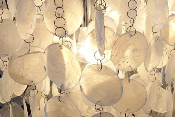 Stylové designové závěsné svítidlo Shell Reflections 80cm