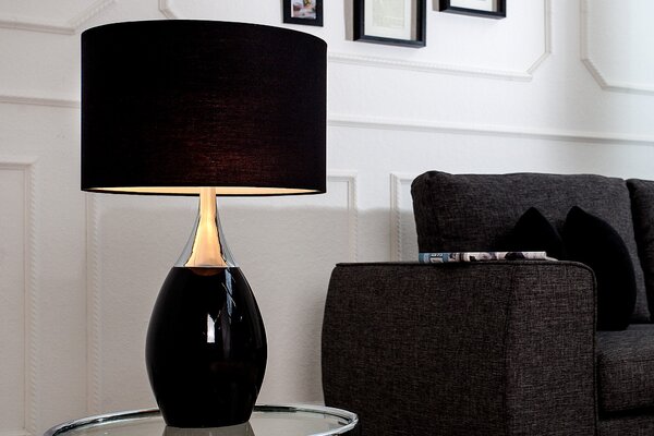 Moderní stylová stolní lampa Carla 60cm černá