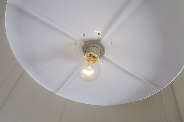 Moderní nastavitelná stojací lampa Extenso černá