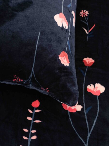 MK Lůžkoviny Mikroplyšové povlečení Exclusive - Vlčí máky tmavě modré 140 × 200 cm, 70 x 90 cm
