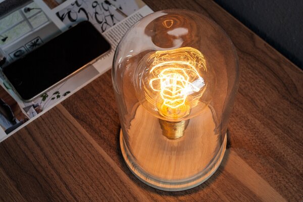 Designová retro stolní lampa Edison s hnědou dřevěnou podstavou a průhledným skleněným stínítkem 22 cm