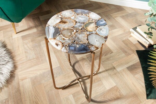 Art deco kulatý příruční stolek Jaspě se zlatou kovovou podstavou a odnímatelnou deskou z modrého achátu 61 cm