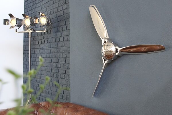 Designová nástěnná dekorace vrtule 90cm stříbrná