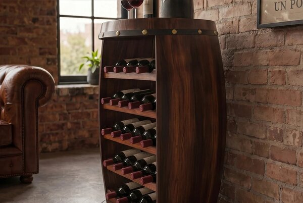 Designová koloniální vinotéka Crawley z masivního dřeva v tmavě hnědé barvě ve tvaru sudu s místem na 23 lahví 80 cm