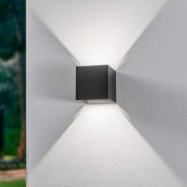 Lindby Venkovní nástěnné svítidlo Nivar, hranaté, černé, 10 cm, IP54, Černá, kov, Moderní