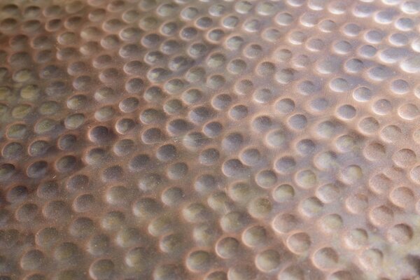 Moderní designový konferenční stolek Hammerblow v měděné barvě