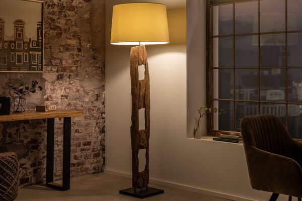 Moderní designová stojací lampa Adelise v etno stylu s dřevěnou podstavou as bílým stínítkem 177cm