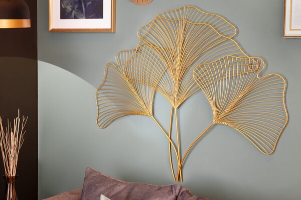 Moderní florální nástěnná kovová dekorace Biloba III zlaté barvy 90cm