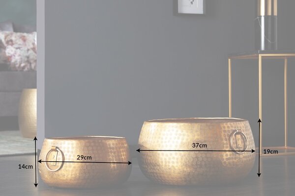 Orientální designový set nízkých zlatých květináčů Cobre ze slitiny kovu s kulatými rukojeťmi 37m