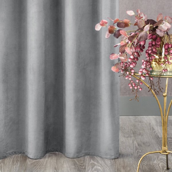 ZATEMŇOVACÍ ZÁVĚS NA PÁSCE ROSA 135X300 CM STŘÍBRNÁ