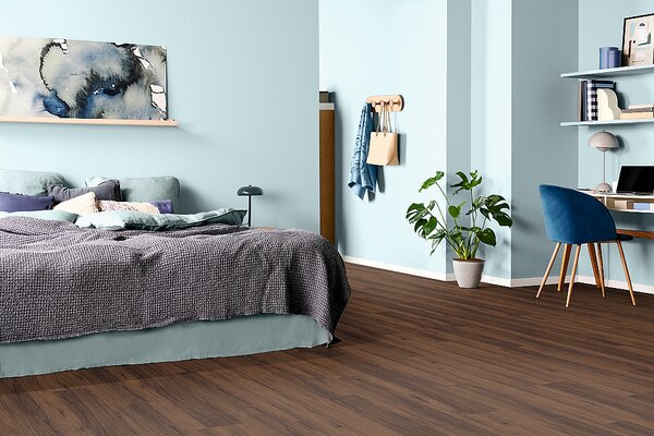 EGGER Basic 32 Ořech warmia hnědý EL1307 - 2.00 m2
