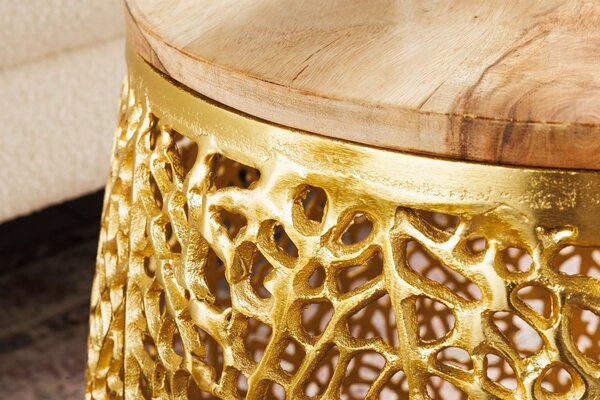 Designový set dvou konferenčních stolků Hoja s kovovou zlatou konstrukcí a kulatou dřevěnou deskou 46 cm