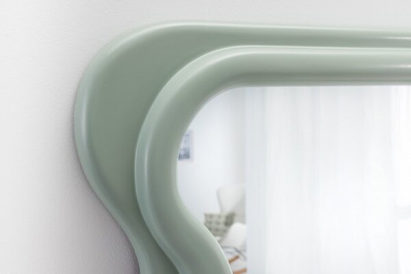 Art deco moderní vysoké zrcadlo Swan s vlnitým rámem v pastelové zelené barvě 160cm