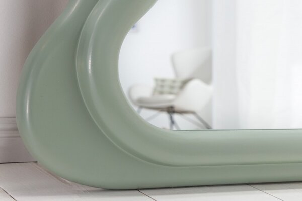Art deco moderní vysoké zrcadlo Swan s vlnitým rámem v pastelové zelené barvě 160cm
