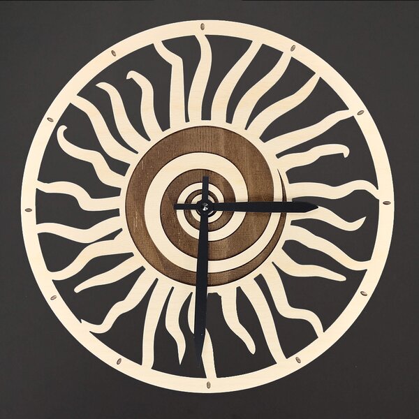 AMADEA Dřevěné nástěnné hodiny slunce v kruhu, 30cm