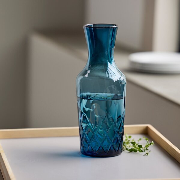 Lyngby Glas Modrá skleněná karafa Sorrento 1 l