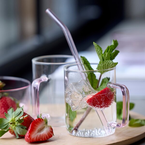 -25 % Dny MOMENTI– Lyngby Glas Set čtyř růžových skleněných brček Sippy