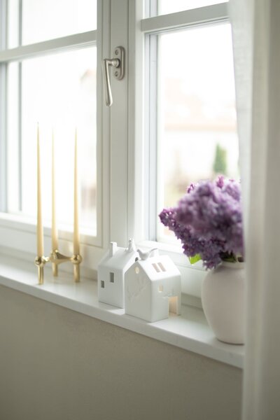 Designový svícen STOFF Nagel Solid Brass