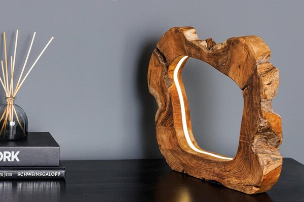 Designová masivní stolní lampa Faustion z teakového dřeva v naturální hnědé barvě s LED pásem 48 cm