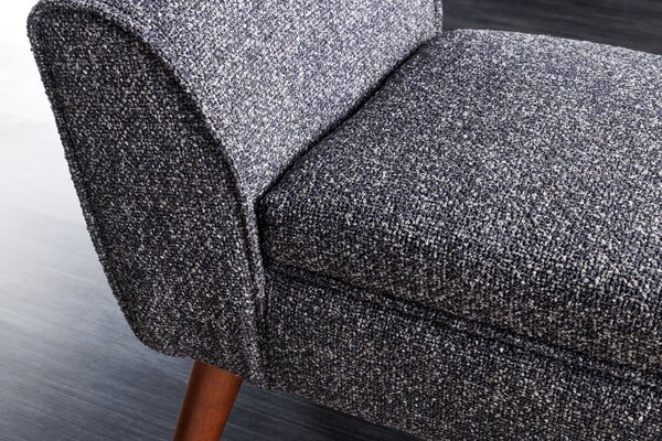 Designová moderní čalouněná lavice Karen s bočními opěrkami a textilním potahem v černošedé barvě s hnědýma nohama 90 cm