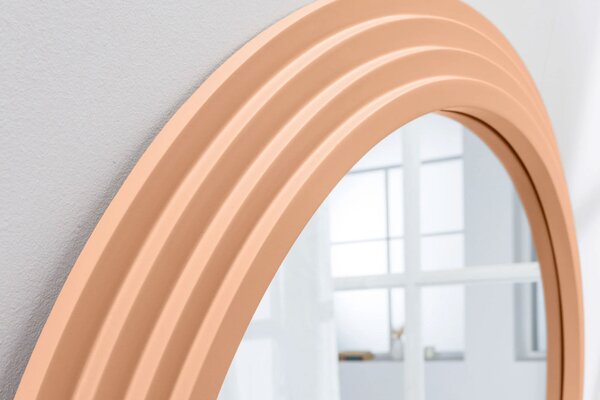 Designové art deco klenuté nástěnné zrcadlo Swan s obloukovým vlnitým rámem v jemné meruňkově oranžové barvě 160 cm