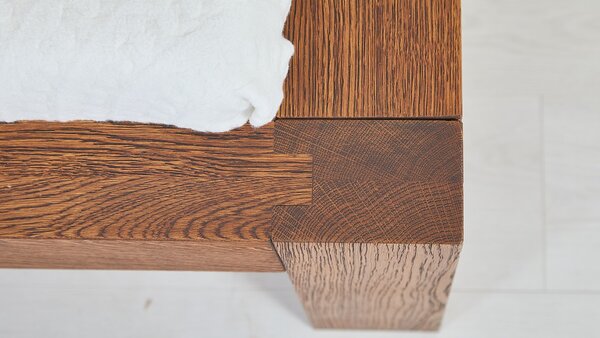 Postel CAPRI s úložným prostorem 180 x 200 buk - Dřevěná postel z masivu, bukové manželské dvoulůžko o šíři masivu 12 x 8 cm