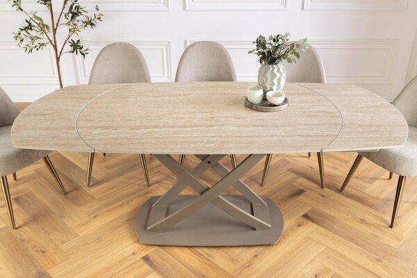 Moderní rozkládací oválný jídelní stůl Lutz v šampaňské béžové barvě s kovovou podstavou s travertinovým designem 190 cm