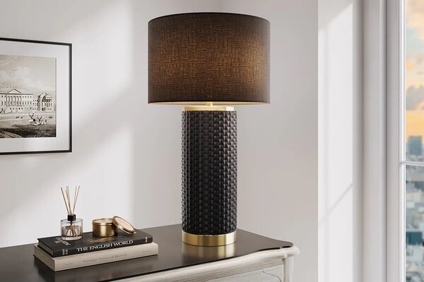 Moderní černá stolní lampa Draconia se zlatými kovovými detaily a keramickou podstavou s pleteným designem 70 cm