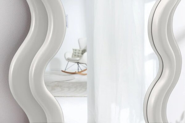 Designové art deco nástěnné obdélníkové zrcadlo Swan s rámem v bílé barvě se zvlněnými bočními stranami 160 cm