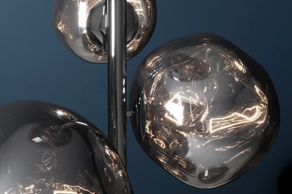 Glamour černá stojací lampa Kalan se sedmi skleněnými stínítky ve tvaru kapek a kulatou kovovou podstavou 168 cm
